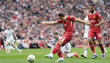 Какво се случва? Киеза аут от Ливърпул