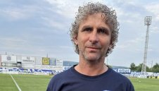 Почна се! Отбор от Първа лига остана без треньор