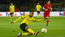 Сити се включва в наддаването за Обамеянг