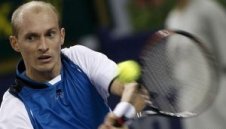 Давиденко също се класира за полуфиналите в Шанхай