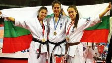 Алекс Маринова: Покорих най-високия връх в каратето