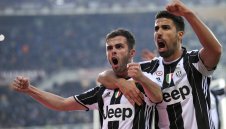 Арсен успял да завърти главата на Пянич