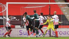 Шпорите удариха Остриетата без напрежение