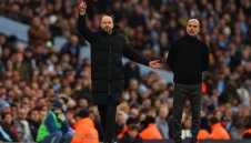 Челси и Нюкасъл мечтаят Сити да пребие... Ман Юнайтед