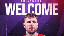 ОФИЦИАЛНО: Торонто обяви Везенков