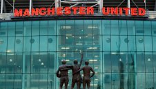 Юнайтед хвърля децата на минусовите температури в Казахстан 