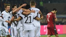 Германия пак преби арменците, Северна Македония е на бараж