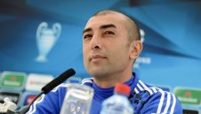 Челси продължава да плаща по 130 000 паунда седмично на Ди Матео