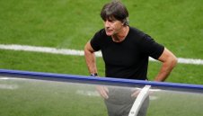 Йоги очаква от своите повече страст