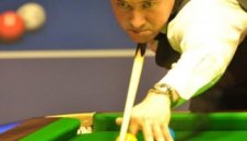 Уникалният Стивън Хендри изригна с максимум в Крусибъл