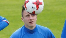 Арсенал урежда халф на ЦСКА Москва