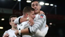 Евертън тресна "черешките" и е на 1/4 финал за ФА Къп