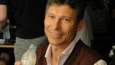 Краси Балъков чукна 50