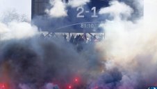 Шефовете на Левски изтриха емблемата на ЦСКА-София