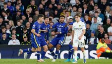 Челси засили Лийдс с класика към Чемпиъншип