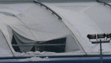 Снегът пак проби стадиона на Шалке