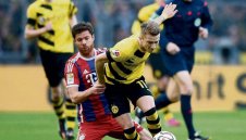 Марко Ройс се самобичува