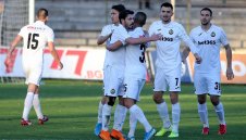 Славия спря набралия скорост Локомотив