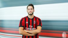 Императора се скъса да хвали Чалханоглу 