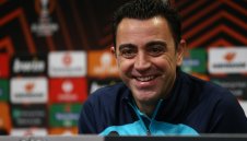 Страх? Шави свали шапка на Ман Юнайтед