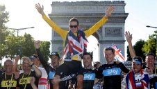 "Тур дьо Фарс"! Още един шампион от Обиколката на Франция е спечелил с измама!