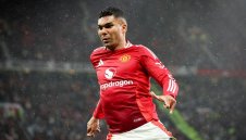 Ман Юнайтед се развихри при Нистелрой и разкости лисиците за ¼- финал за Карабао Къп