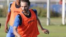 Левски не може да разкара трансферна издънка