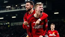 Какъв обрат! Ман Юнайтед възкръсна и сломи Астън Вила с 3:2