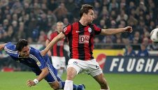Стотният гол на Курани изстреля Шалке втори