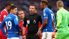 След 3 месеца: Съдия призна, че е сгафил при контузията на Ван Дайк