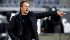 Байерн губи точки, но е стабилен психически