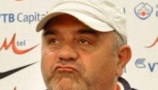 Гугутката като мускетар: Един за всички, всички за Левски