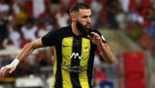 Бензема блесна и в двете посоки, но накрая Ал Итихад ликува