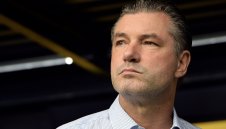 В Дортмунд не се радват публично на мъките на Байерн