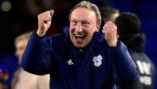 Кардиф се измъкна от зоната на изпадащите