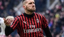 Милан тресна Торино и укроти "биковете"