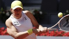 Даниел би шута на Швьонтек в Рим