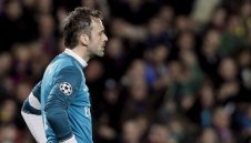 Астън Вила ще се опита да отърве Арсенал от Алмуня