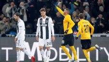 Барса запълва дупката отзад с "пейка" на Юве