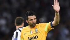 Буфон към тифозите на Парма: Обичам ви!