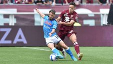 Интер и Лацио в битка за Дрис Мертенс