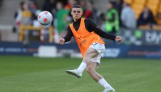 Не е зле! Гражданите вдигат 3 пъти заплатата на национал