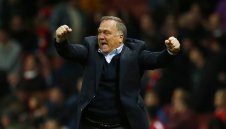 Обрат - Адвокаат остава в Съндърланд