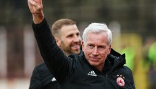 Алън Пардю: Ако съм неутрален фен, Левски е фаворит