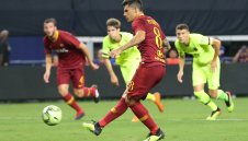 Пероти остава в Рома 