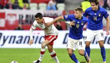 Полша и Италия заплетоха интригата 