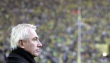 Борусия Дортмунд ще освободи треньора си