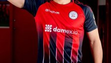 Блестящ Кун Теменужков води отбора си към титлата в Гибралтар