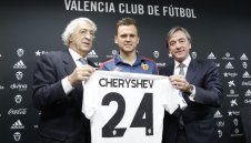 Черишев: Да спечеля Кралската купа с Валенсия? В живота има обрати