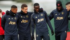 ПРОГНОЗА: Валенсия - Манчестър Юнайтед